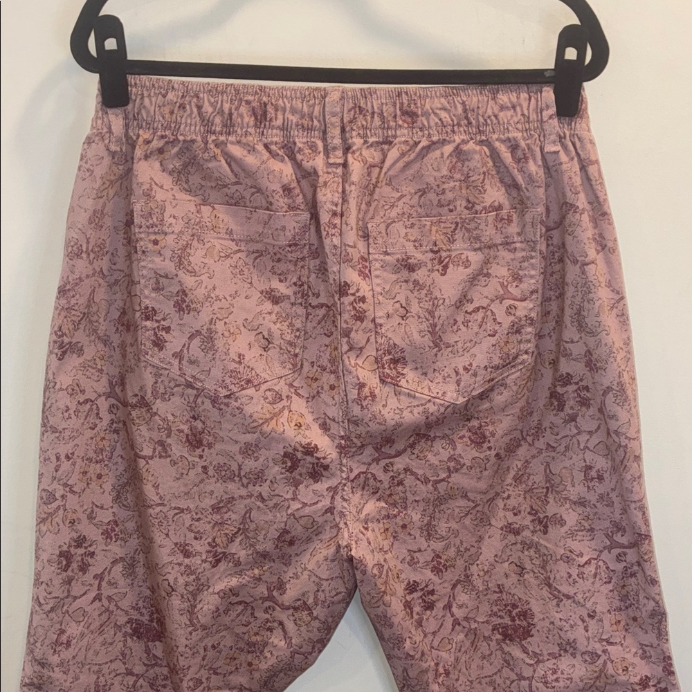 Knox Rose Mauve Floral Straight-Leg Pants - Picture 7 of 7